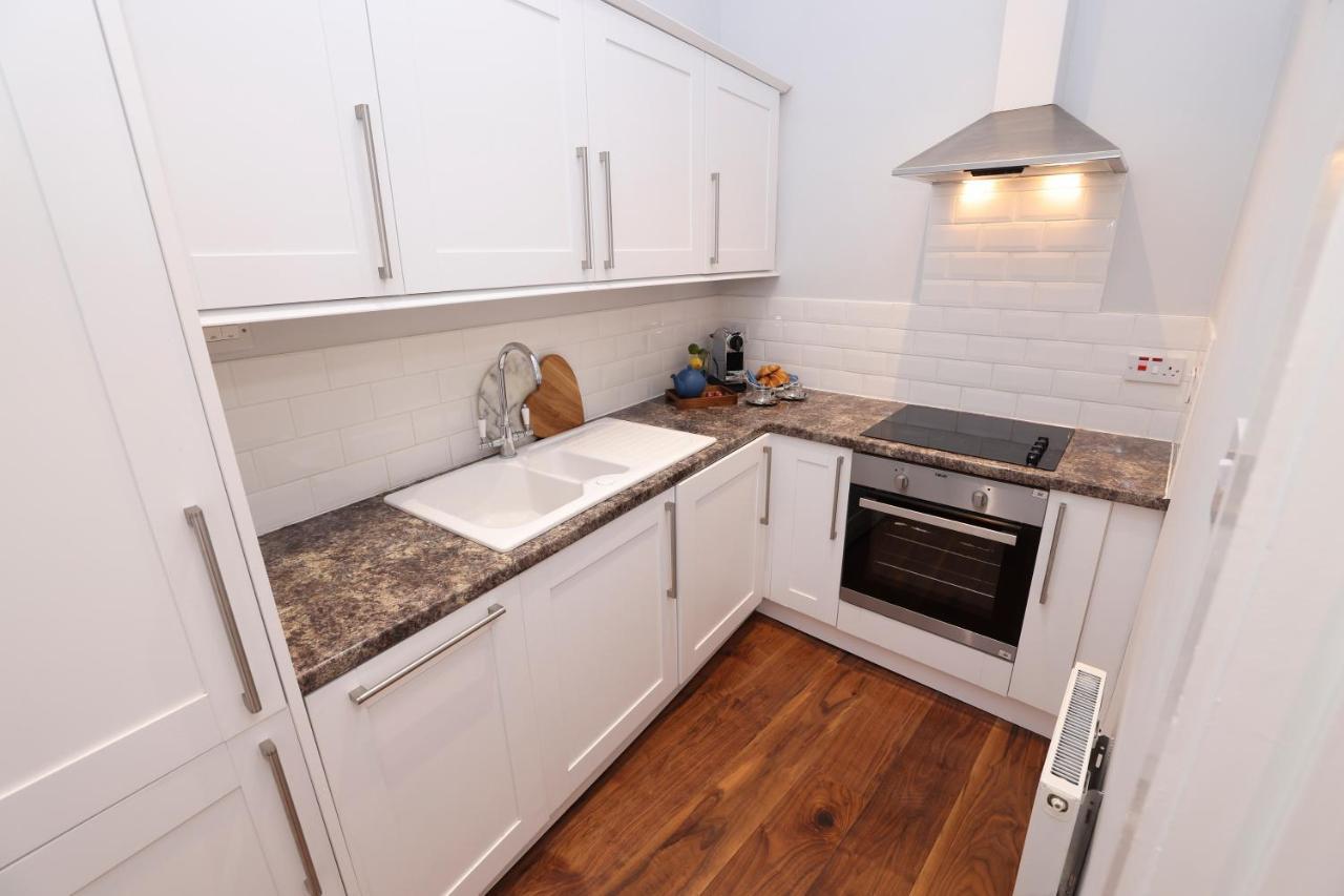 Joivy Fantastic New Town Flat With Shared Garden * EDI
